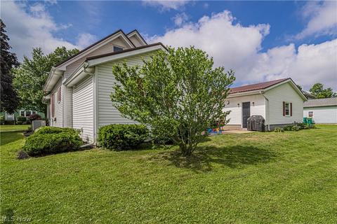89 E Ashtabula St, Jefferson, OH 44047 photo 27