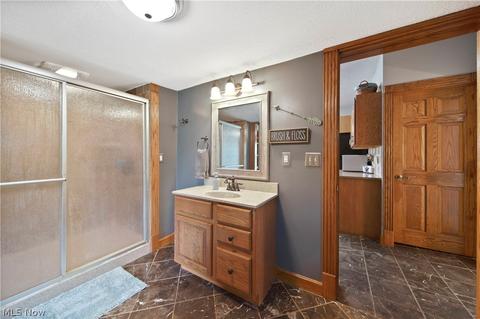 89 E Ashtabula St, Jefferson, OH 44047 photo 14