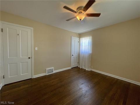 900 E 260th St, Euclid, OH 44132 photo 16