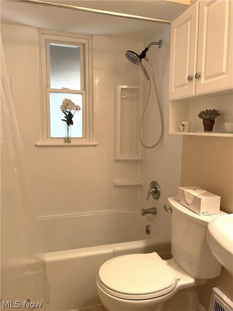 900 E 260th St, Euclid, OH 44132 photo 15