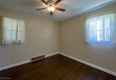 900 E 260th St, Euclid, OH 44132 photo 17