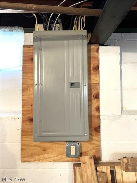 900 E 260th St, Euclid, OH 44132 photo 31