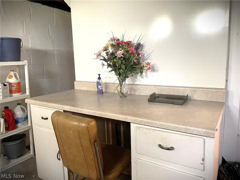 900 E 260th St, Euclid, OH 44132 photo 26