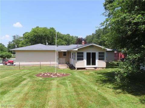 3224 Brunk Rd, Akron, OH 44312 photo 3