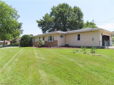 3224 Brunk Rd, Akron, OH 44312 photo 1