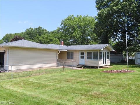 3224 Brunk Rd, Akron, OH 44312 photo 4