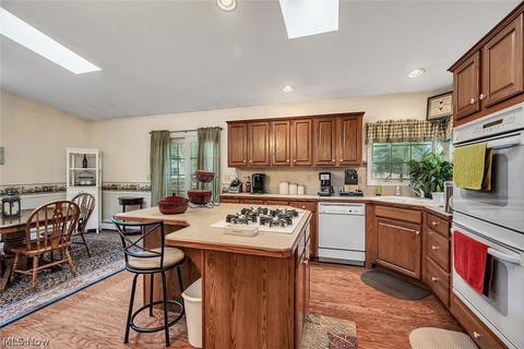 331 Georgia Ave, Elyria, OH 44035 photo 9