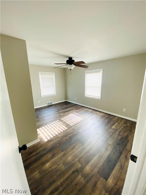 646 Elm St, Struthers, OH 44471 photo 8