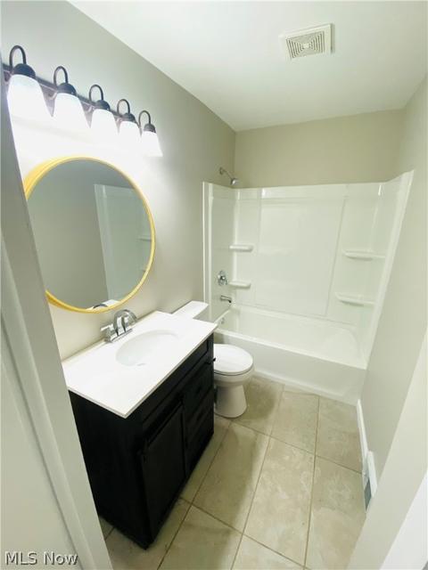 646 Elm St, Struthers, OH 44471 photo 9