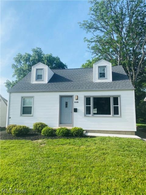 646 Elm St, Struthers, OH 44471 photo 1