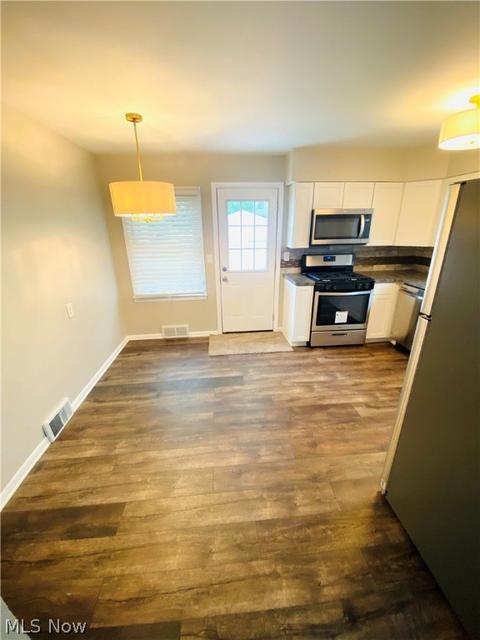 646 Elm St, Struthers, OH 44471 photo 6