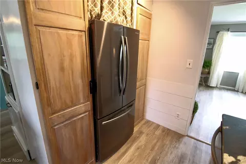 350 Adrian Dr, Berea, OH 44017 photo 24