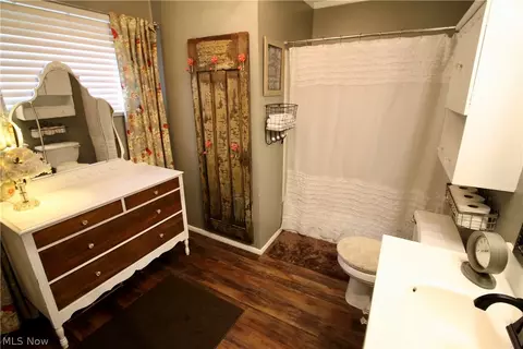 350 Adrian Dr, Berea, OH 44017 photo 13