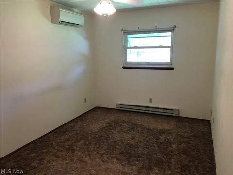 157 Valley Forge Cir, Elyria, OH 44035 photo 11