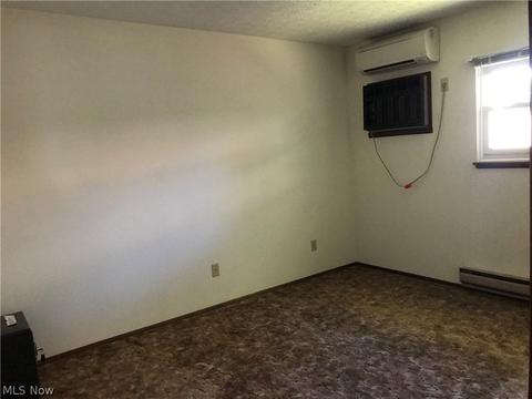 157 Valley Forge Cir, Elyria, OH 44035 photo 9