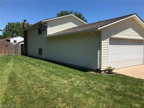 157 Valley Forge Cir, Elyria, OH 44035 photo 22