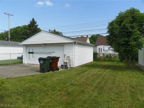 5902 Gerald Ave, Parma, OH 44129 photo 19