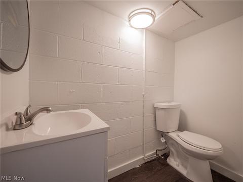 935 E 248th St, Euclid, OH 44123 photo 25