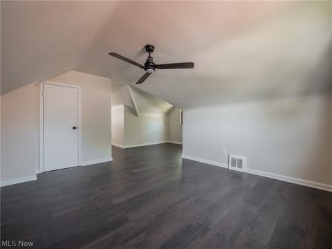 935 E 248th St, Euclid, OH 44123 photo 13