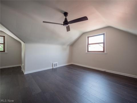 935 E 248th St, Euclid, OH 44123 photo 7
