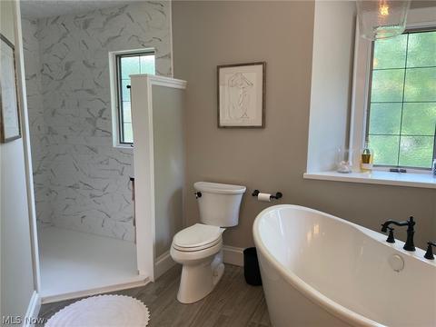 108 Vanderbilt Ct, Elyria, OH 44035 photo 18