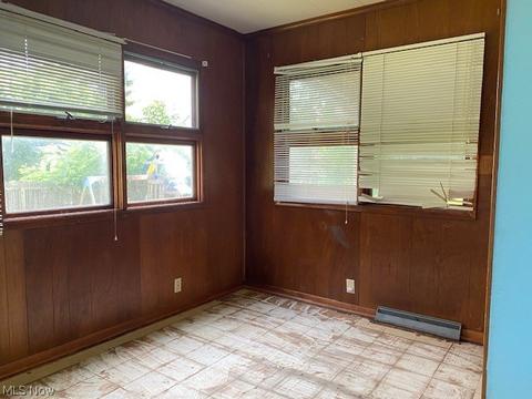 5324 Chestnut Ave, Ashtabula, OH 44004 photo 3