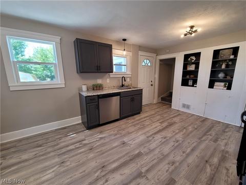 237 Winckles St, Elyria, OH 44035 photo 12