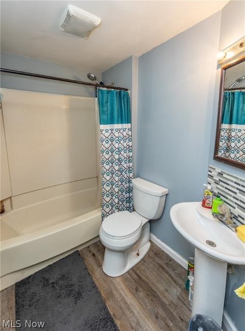 2403 E 33rd St, Lorain, OH 44055 photo 23