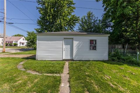 2403 E 33rd St, Lorain, OH 44055 photo 32