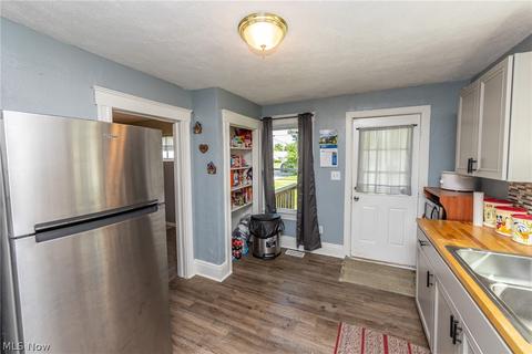 2403 E 33rd St, Lorain, OH 44055 photo 16