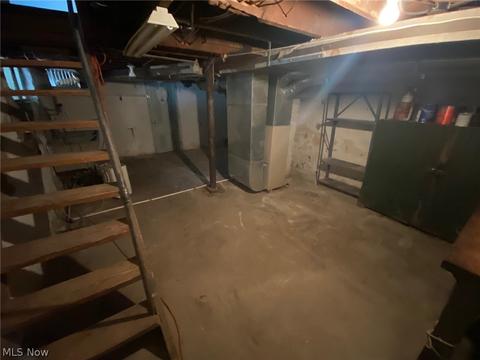9798 E River Rd, Elyria, OH 44035 photo 22
