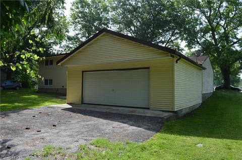 1748 W 19th St, Ashtabula, OH 44004 photo 16