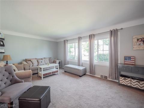 361 High Tee St, Willowick, OH 44095 photo 4