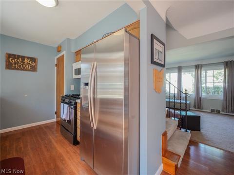 361 High Tee St, Willowick, OH 44095 photo 10