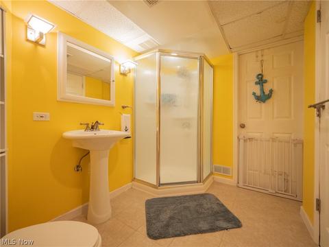 361 High Tee St, Willowick, OH 44095 photo 24