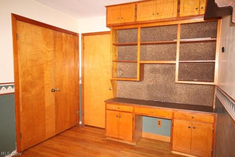 10610 Windham Rd, Parma, OH 44130 photo 15