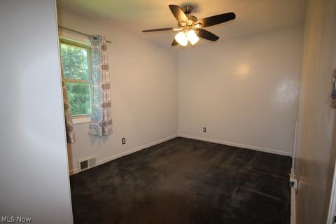 10610 Windham Rd, Parma, OH 44130 photo 16