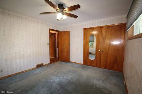 10610 Windham Rd, Parma, OH 44130 photo 13