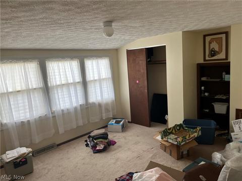 240 E 250th St, Euclid, OH 44132 photo 17
