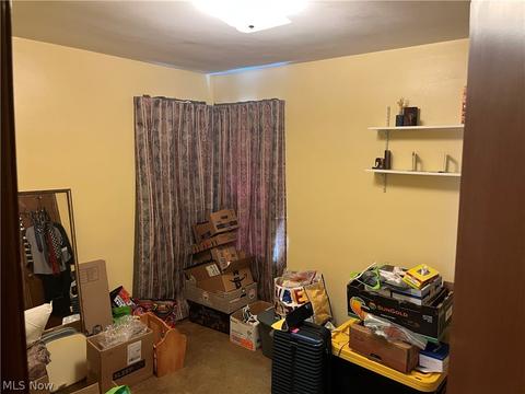 240 E 250th St, Euclid, OH 44132 photo 12