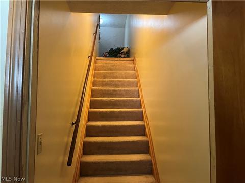 240 E 250th St, Euclid, OH 44132 photo 15