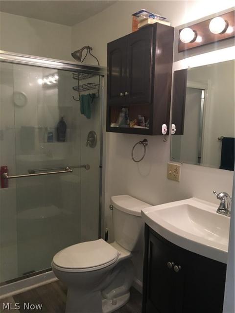 327 Pasadena Ave, Elyria, OH 44035 photo 17