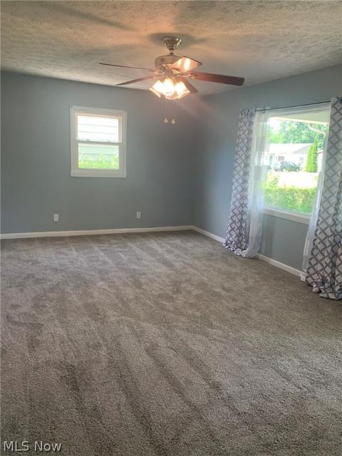 327 Pasadena Ave, Elyria, OH 44035 photo 5