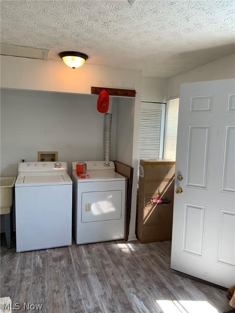 327 Pasadena Ave, Elyria, OH 44035 photo 22