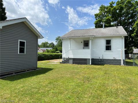 308 Fifield Ave, Conneaut, OH 44030 photo 15