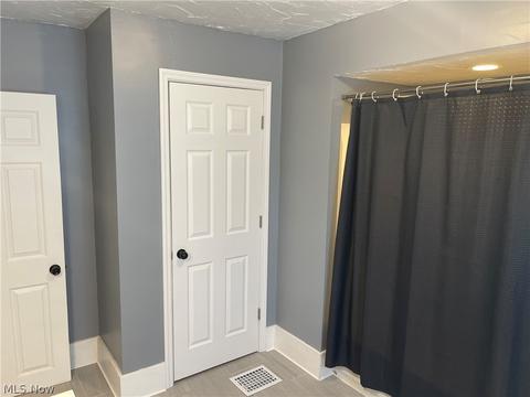 58 Shaefer St, Akron, OH 44311 photo 15
