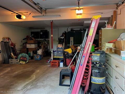 413 Adamle Dr, Kent, OH 44240 photo 8