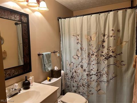 413 Adamle Dr, Kent, OH 44240 photo 16