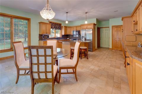 5313 Shadow Creek Dr, Boardman, OH 44512 photo 11