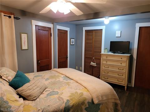 406 Spring St, Struthers, OH 44471 photo 9